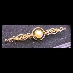 Vintage style with pearl accent brooch